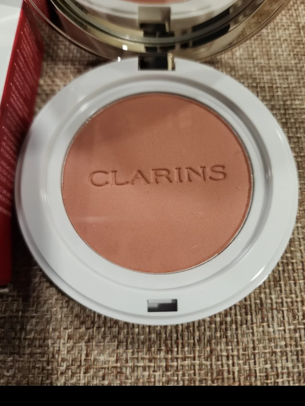 Clarins Jolie Blush , shade: 06 cheeky coral